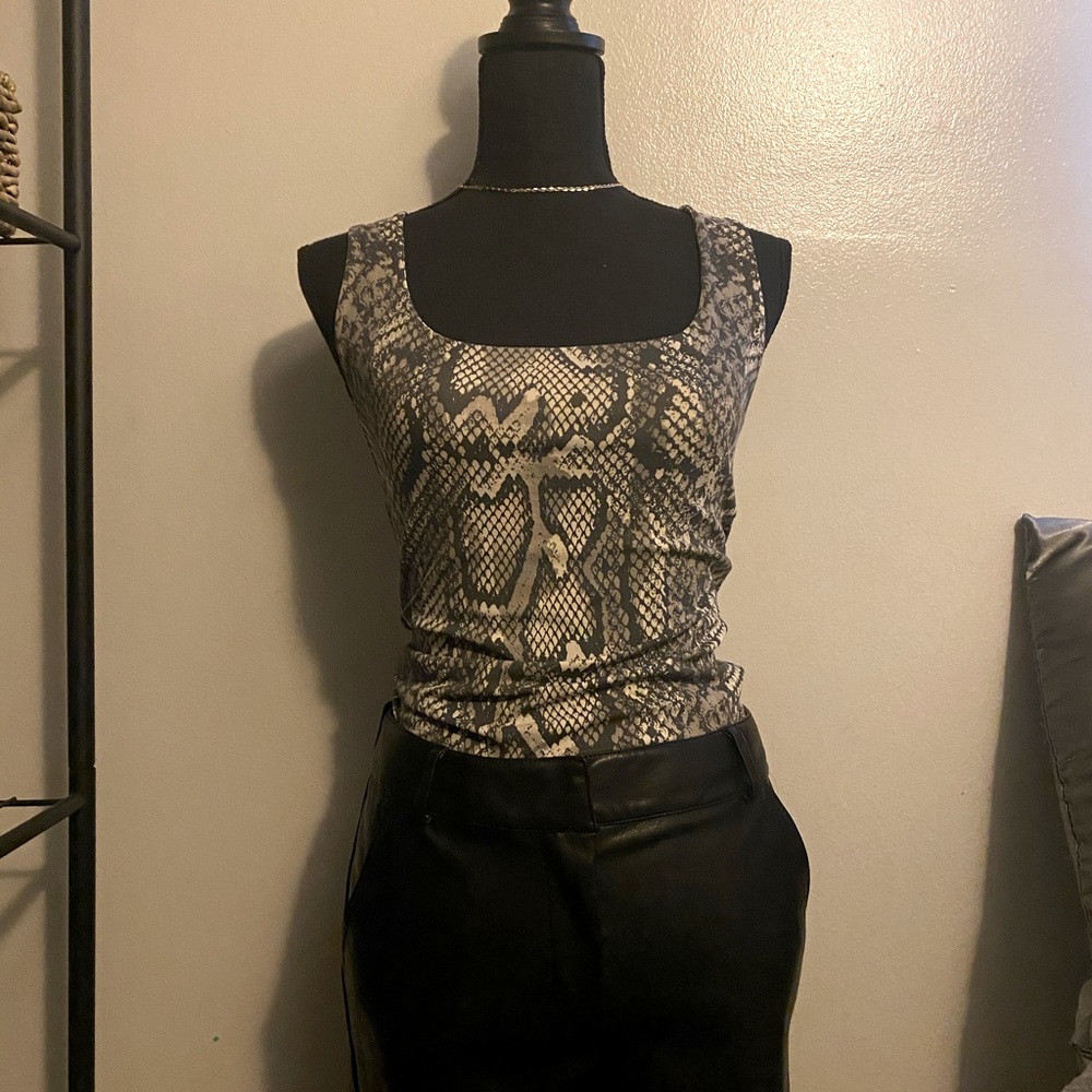 Zara Basic Top❌SOLD❌